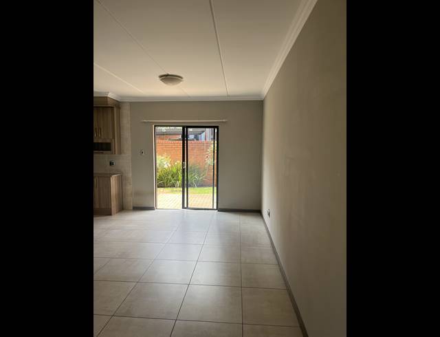 2 BEDROOM APARTMENT RENTED IN CRAIGHALL